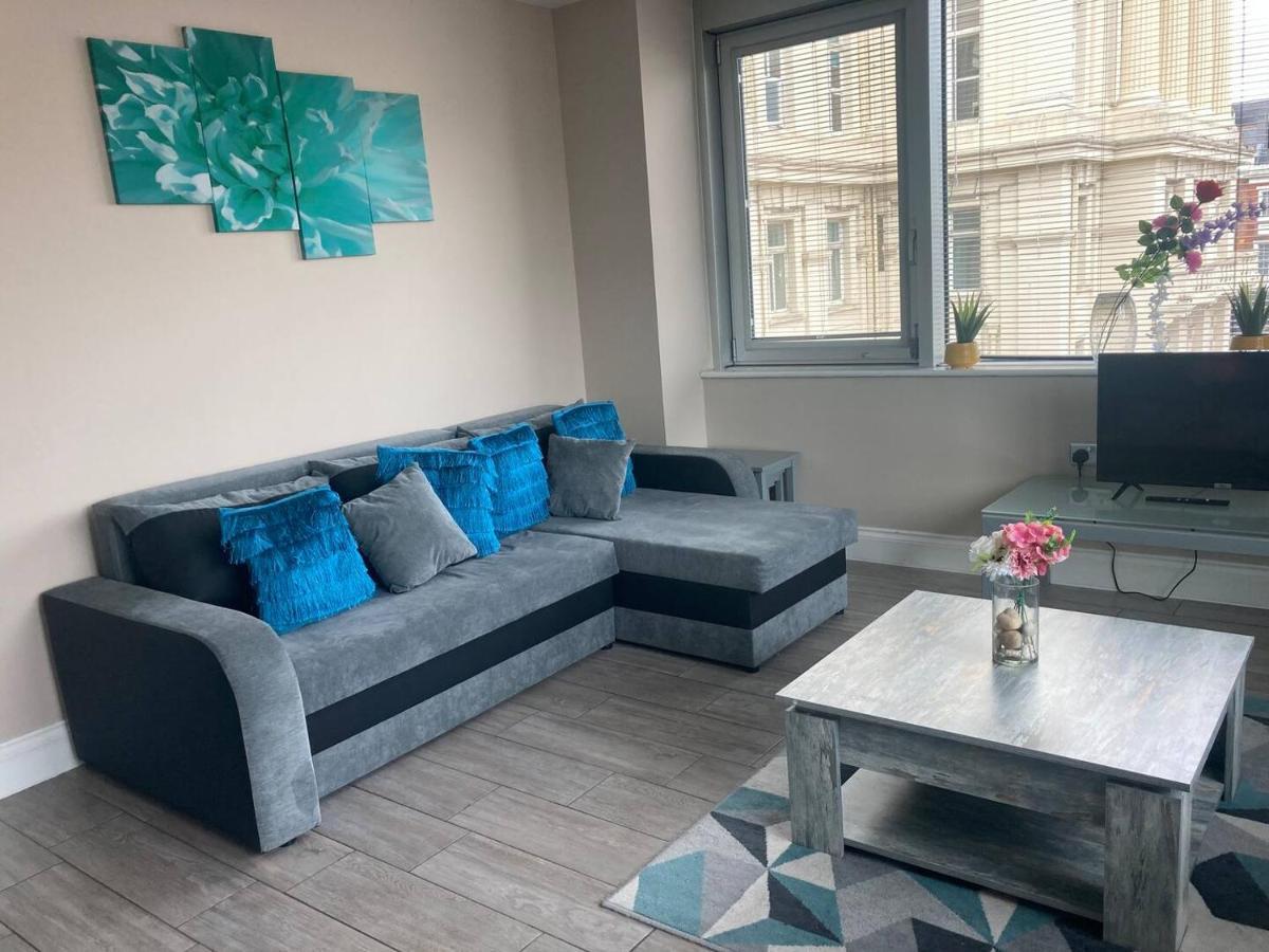Beautiful Apartment Very Close To The Beach Brighton Екстериор снимка